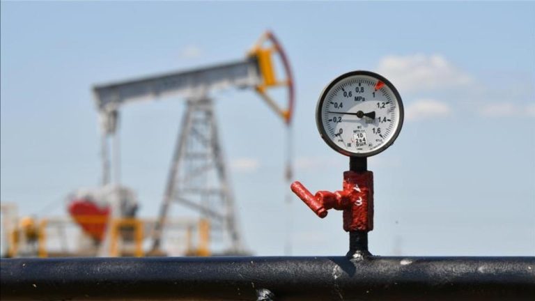 Brent petrolün varili 106,78 dolardan işlem görüyor